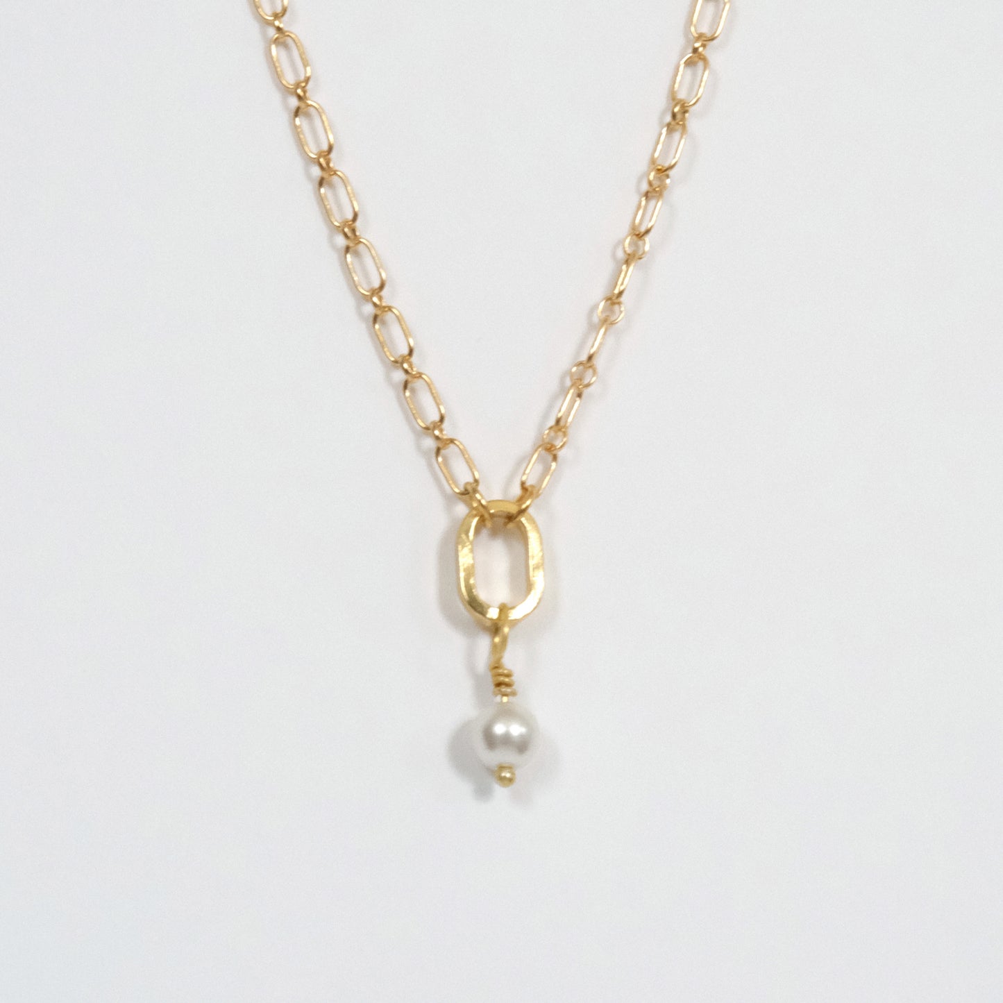 Cris Necklace