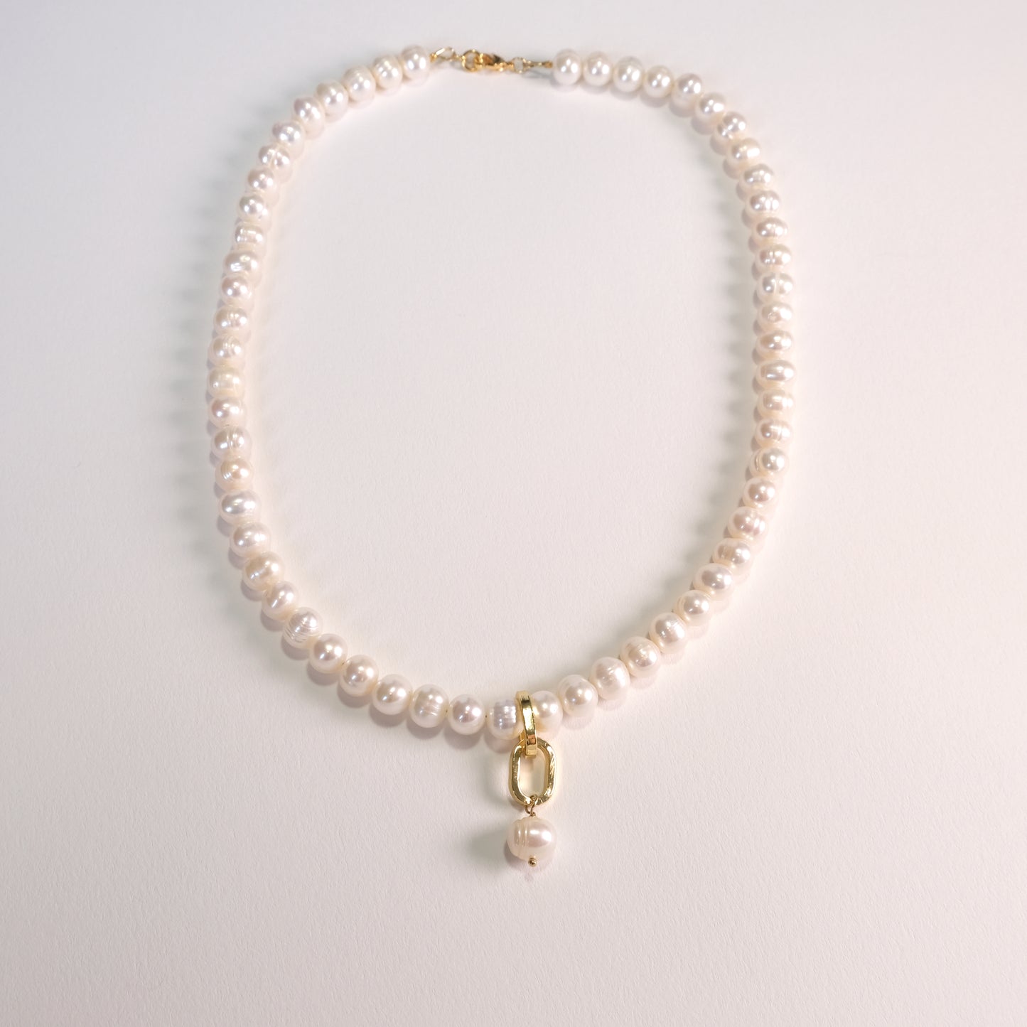 Sunday Necklace